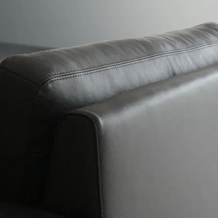 Ecksofa aus Echtleder – extra groß, besonders bequem, zeitlos schön.