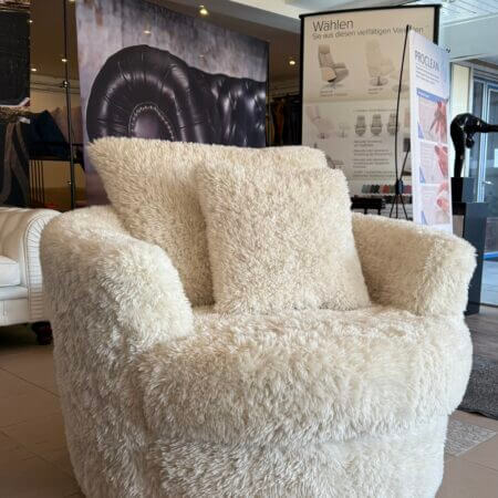 Exklusiver Sessel von DUOFORM – handgefertigter Polstersessel, Ledersessel, individueller Lesesessel, Relaxsessel nach Maß, Sessel für Wohnzimmer, hochwertige deutsche Möbel Sessel kaufen Relaxsessel Polstersessel Ledersessel bequemer Sessel Sessel Wohnzimmer deutsche Qualitätsmöbel Sessel Ostwestfalen