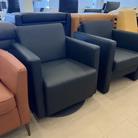 Exklusiver Sessel von DUOFORM – handgefertigter Polstersessel, Ledersessel, individueller Lesesessel, Relaxsessel nach Maß, Sessel für Wohnzimmer, hochwertige deutsche Möbel Sessel kaufen Relaxsessel Polstersessel Ledersessel bequemer Sessel Sessel Wohnzimmer deutsche Qualitätsmöbel Sessel Ostwestfalen