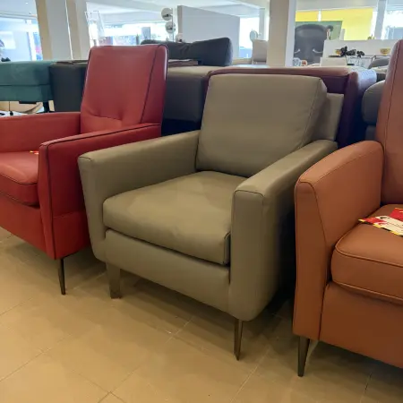 Exklusiver Sessel von DUOFORM – handgefertigter Polstersessel, Ledersessel, individueller Lesesessel, Relaxsessel nach Maß, Sessel für Wohnzimmer, hochwertige deutsche Möbel Sessel kaufen Relaxsessel Polstersessel Ledersessel bequemer Sessel Sessel Wohnzimmer deutsche Qualitätsmöbel Sessel Ostwestfalen