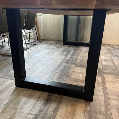 Massivholztisch von DUOFORM – hochwertiger Esstisch aus Massivholz, handgefertigter Holztisch nach Maß, Designer Tisch, individuelle Möbel Ostwestfalen, deutsche Holzverarbeitung